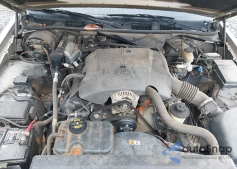 2000 Mercury Grand Marquis Ls z USA, uszkodzony, nr VIN 2MEFM75W0YX734850